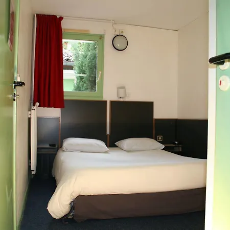 La Chartreuse Hotel